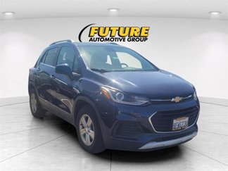 Used 2019 Chevrolet Trax LT w/ Driver Confidence Package image 1