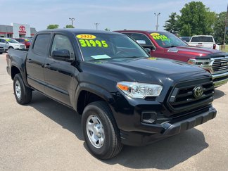 Used 2022 Toyota Tacoma SR image 1