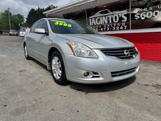 Used 2011 Nissan Altima 2.5 SL w/ Technology Pkg image 1