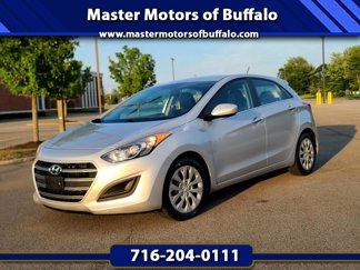 Used 2016 Hyundai Elantra GT image 1