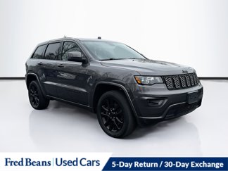 Used 2021 Jeep Grand Cherokee Laredo X image 1