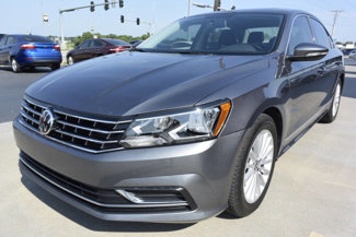 Used 2016 Volkswagen Passat 1.8T SE image 1