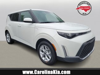 New 2025 Kia Soul LX image 1