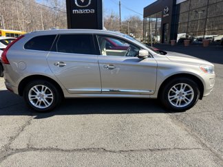 Used 2016 Volvo XC60 T5 Premier image 1