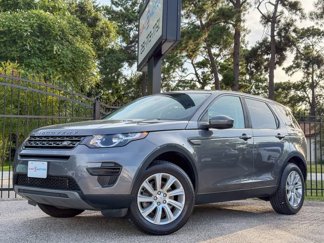 Used 2016 Land Rover Discovery Sport SE image 1