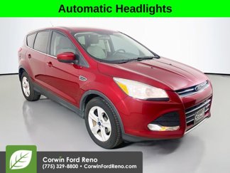 Used 2016 Ford Escape SE image 1