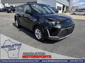 Used 2024 Kia Soul S image 1