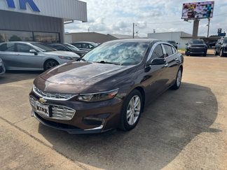 Used 2016 Chevrolet Malibu LT image 1
