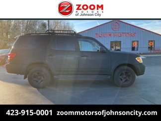 Used 2001 Toyota Sequoia SR5 image 1