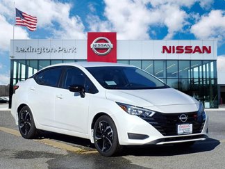 New 2025 Nissan Versa SR w/ Trunk Package image 1