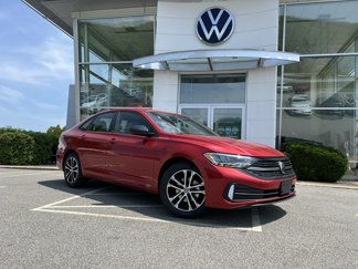 Used 2024 Volkswagen Jetta Sport image 1