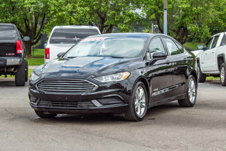 Used 2018 Ford Fusion SE image 1