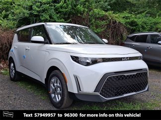 New 2025 Kia Soul LX image 1