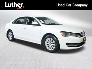 Used 2015 Volkswagen Passat 1.8T Wolfsburg Edition image 1