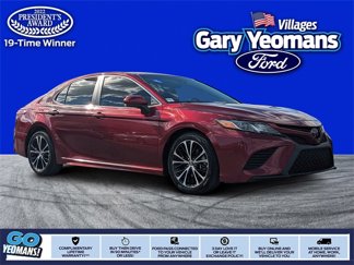 Used 2018 Toyota Camry L image 1
