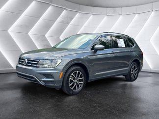 Used 2021 Volkswagen Tiguan SE image 1