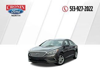 Used 2017 Hyundai Sonata SE image 1