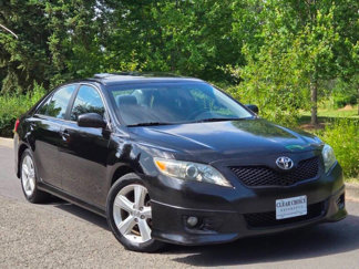 Used 2011 Toyota Camry image 1