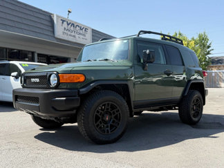 Used 2010 Toyota FJ Cruiser 4WD image 1