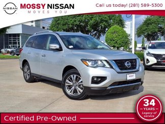 Certified 2020 Nissan Pathfinder SV image 1