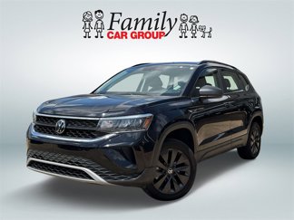 Used 2023 Volkswagen Taos S image 1