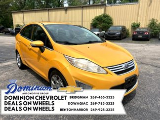 Used 2013 Ford Fiesta Titanium image 1