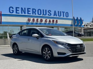 Used 2025 Nissan Versa SV image 1