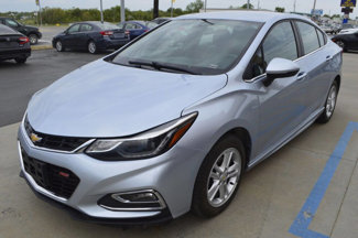 Used 2017 Chevrolet Cruze LT w/ Convenience Package image 1
