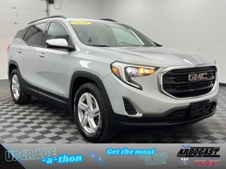 Used 2018 GMC Terrain SLE w/ Driver Convenience Package image 1