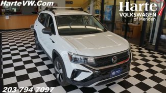 Certified 2024 Volkswagen Taos S image 1