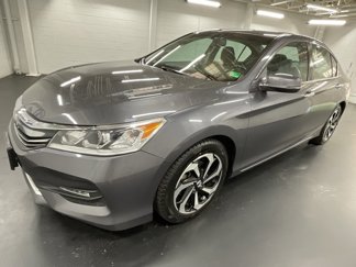 Certified 2017 Honda Accord EX-L image 1