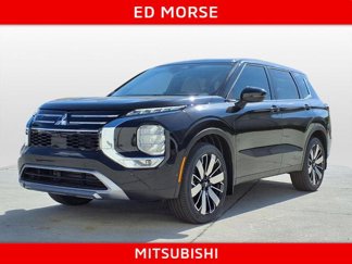 New 2025 Mitsubishi Outlander SE image 1