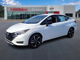 New 2025 Nissan Versa SR w/ Trunk Package image 1