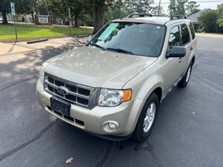Used 2012 Ford Escape XLT image 1