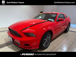 Used 2013 Ford Mustang Premium image 1