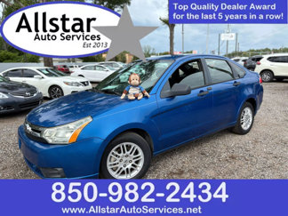 Used 2010 Ford Focus SE image 1