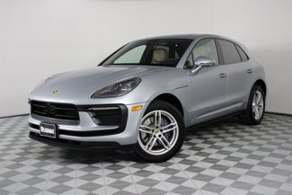 Certified 2025 Porsche Macan image 1