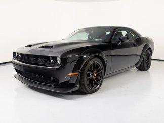 Used 2023 Dodge Challenger SRT Hellcat image 1
