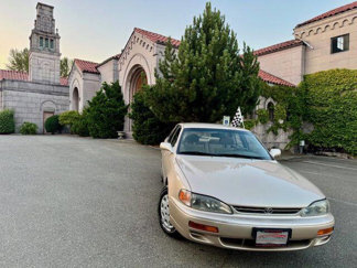 Used 1995 Toyota Camry LE image 1