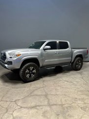 Used 2017 Toyota Tacoma SR w/ Tow Package image 1