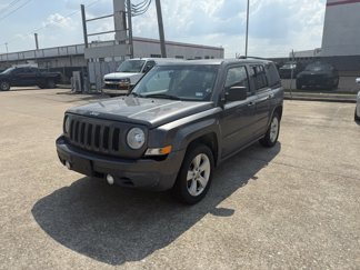 Used 2017 Jeep Patriot Latitude video 1
