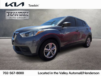 Used 2020 Nissan Kicks S image 1