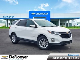 Used 2019 Chevrolet Equinox LT w/ Driver Convenience Package image 1