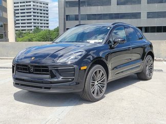 Used 2024 Porsche Macan image 1