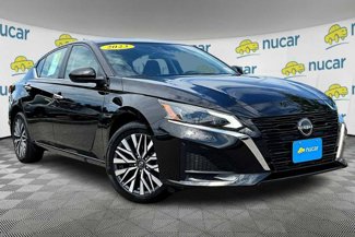 Certified 2023 Nissan Altima 2.5 SV image 1