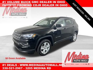 Used 2022 Jeep Compass Latitude image 1