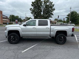 Used 2017 GMC Sierra 1500 Denali w/ Denali Ultimate Package image 1