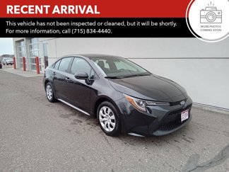 Certified 2022 Toyota Corolla LE image 1