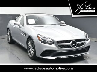 Used 2017 Mercedes-Benz SLC 300 image 1