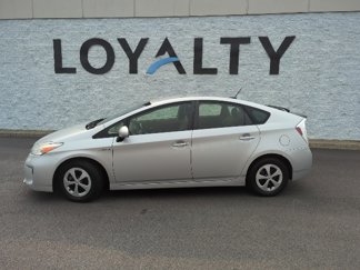 Used 2015 Toyota Prius Four image 1